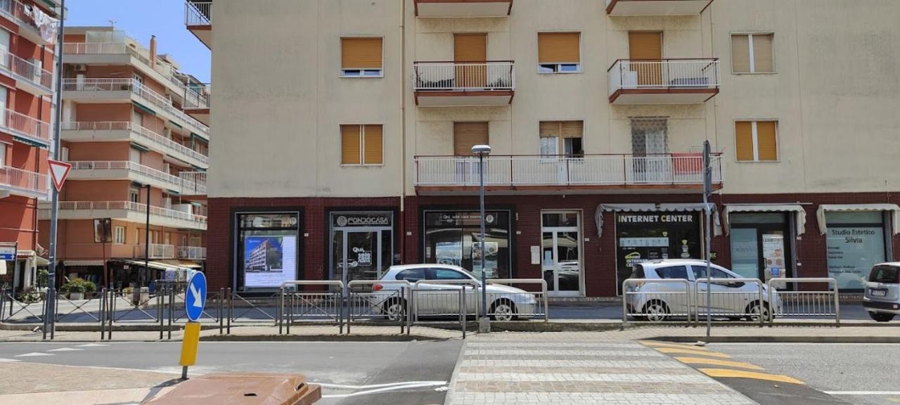 Nice And Easy Apartment Пьетра-Лигуре Экстерьер фото